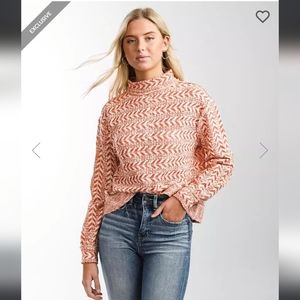 BKE knit blouse